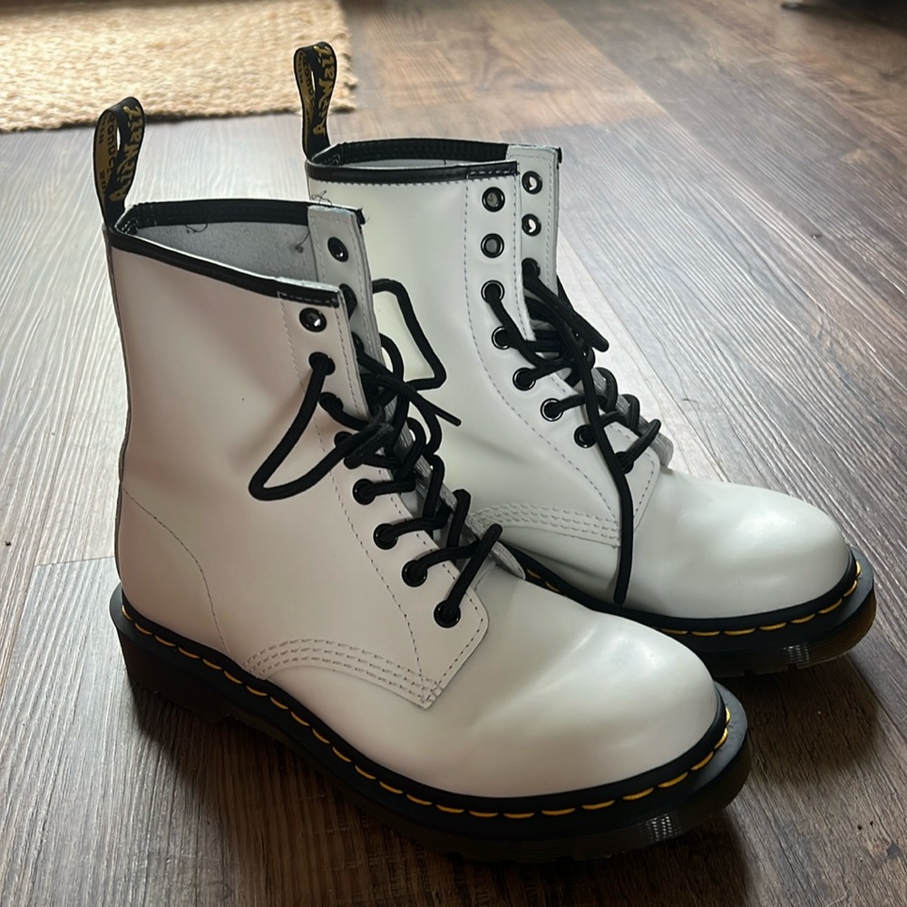 White Dr Martins